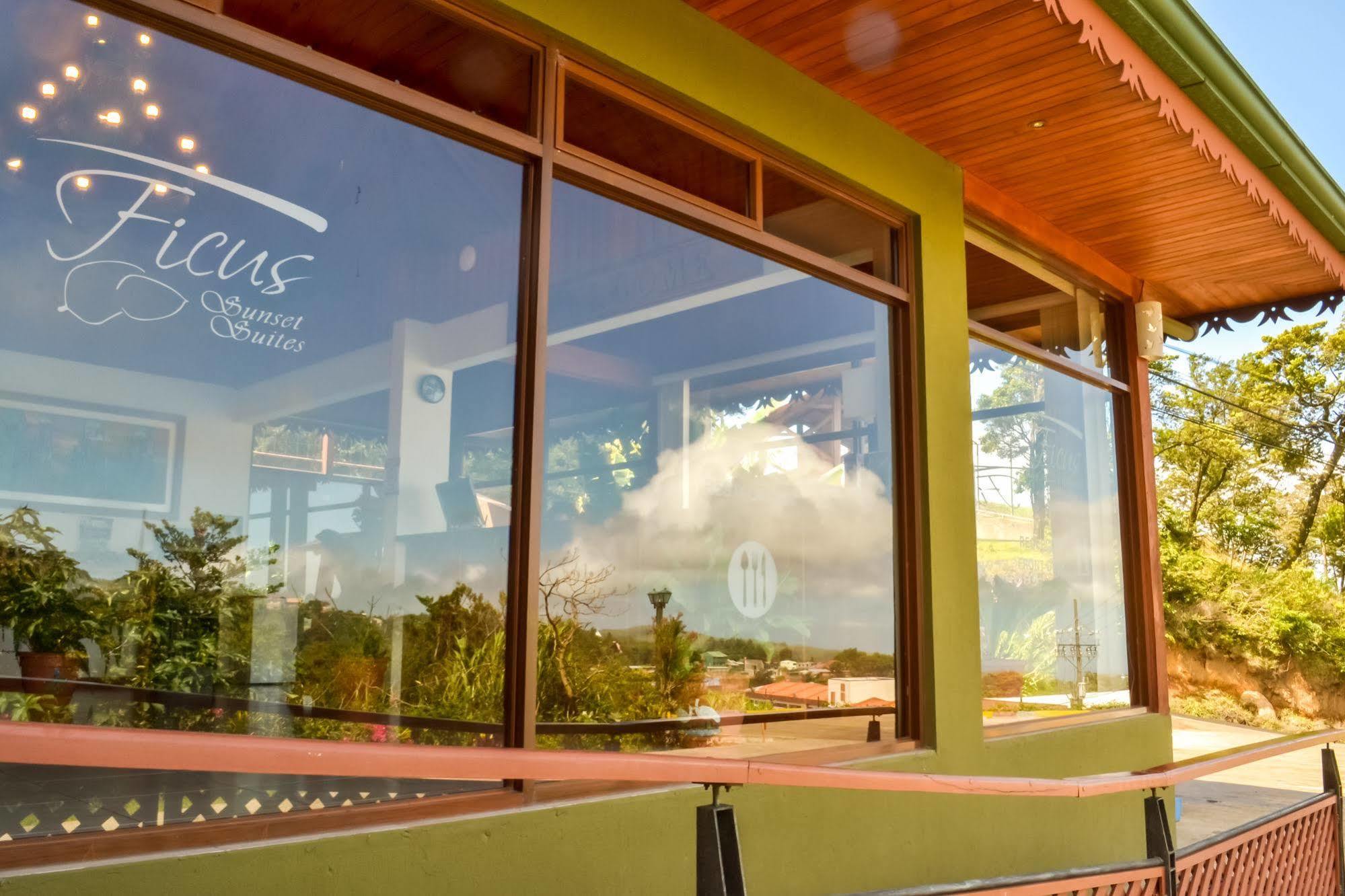 Ficus Lodge Monteverde Exterior foto