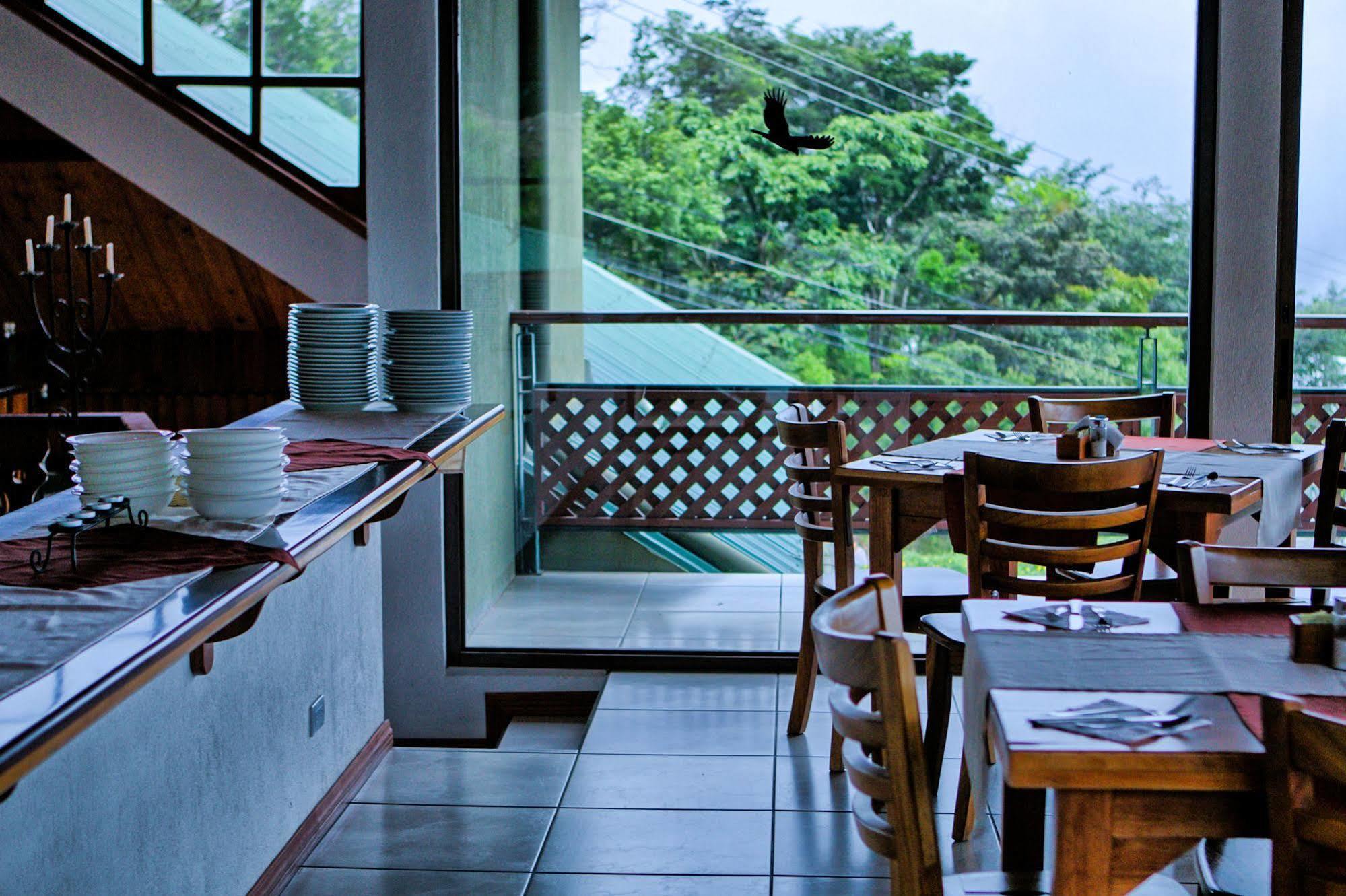 Ficus Lodge Monteverde Exterior foto